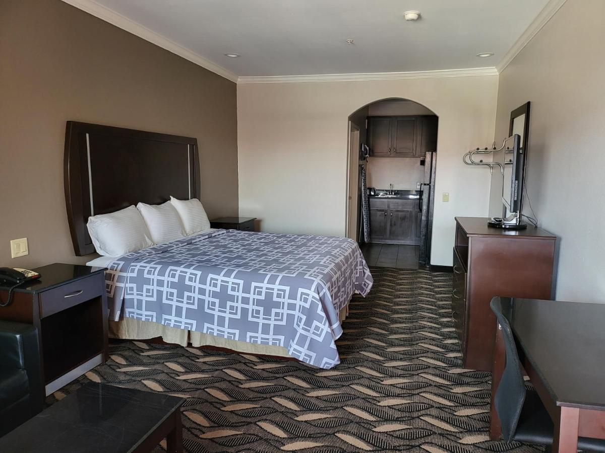 Palace Inn Sam Houston Race Park West Road ภายนอก รูปภาพ