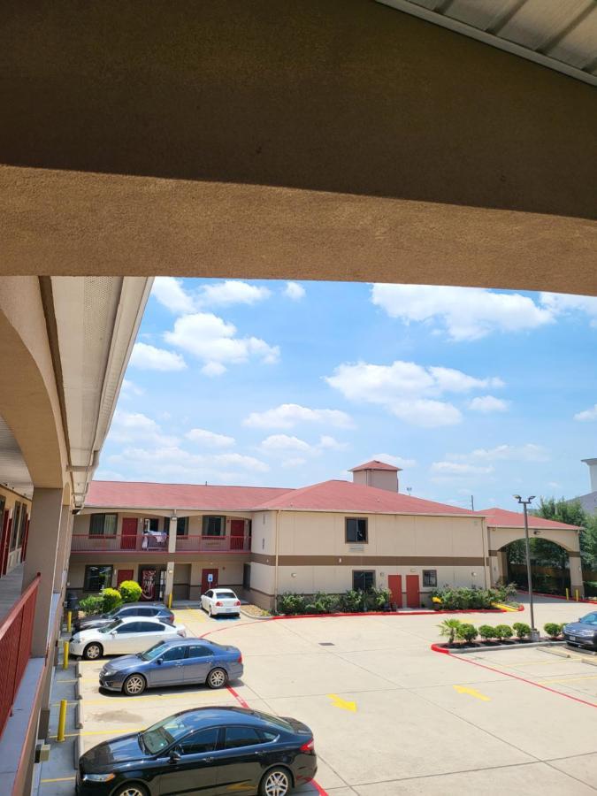 Palace Inn Sam Houston Race Park West Road ภายนอก รูปภาพ