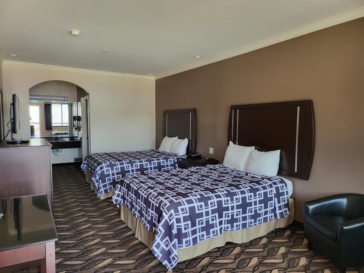 Palace Inn Sam Houston Race Park West Road ภายนอก รูปภาพ
